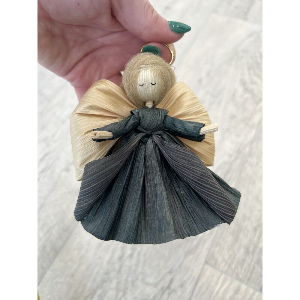 Nans Corn Husk Doll Handcrafted Folk Art - Christmas Angel Ornament